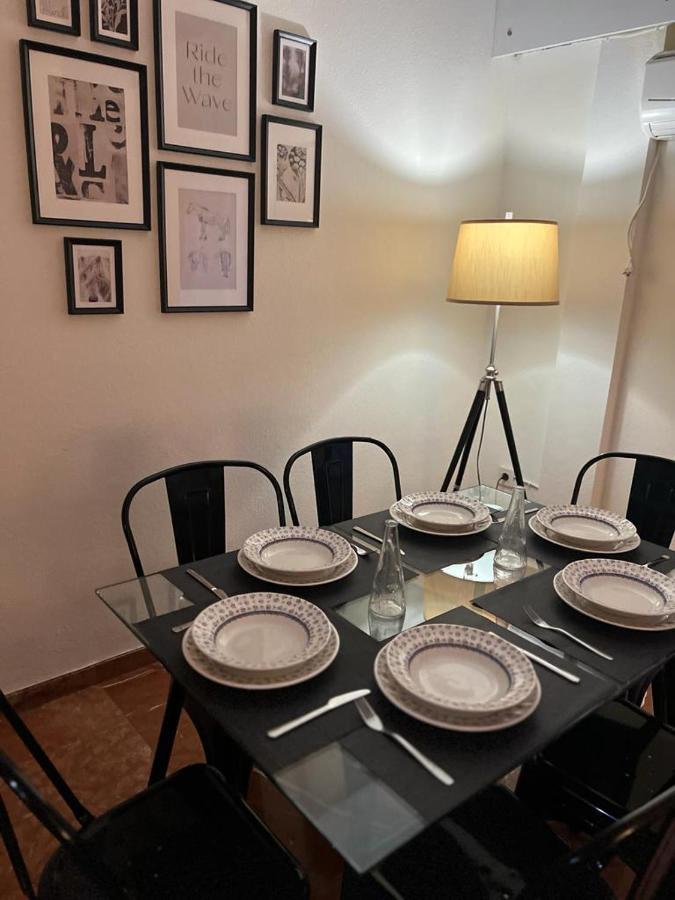 סביליה Apartamento Turistico R. Gonzalez Abreu מראה חיצוני תמונה